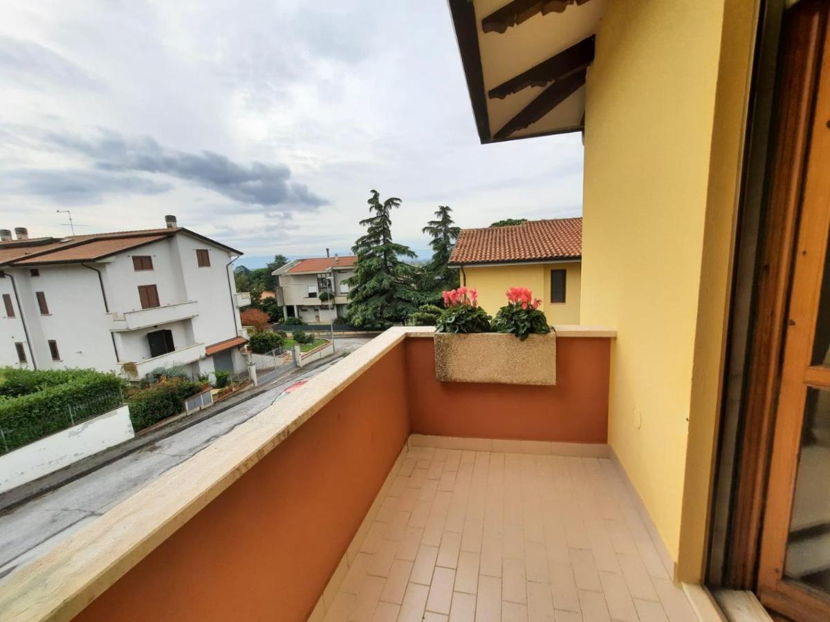Apartamento Locazione Turistica Di Pucci Lidia Asís Exterior foto